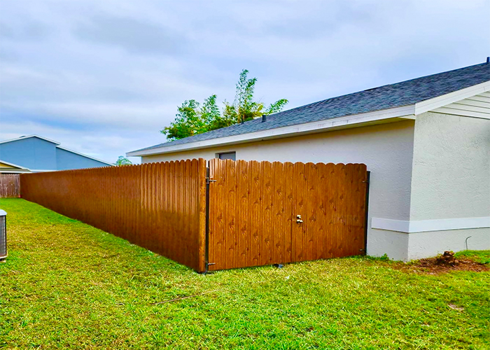Dura Fence with Wood-Look Finish · Privacy Style