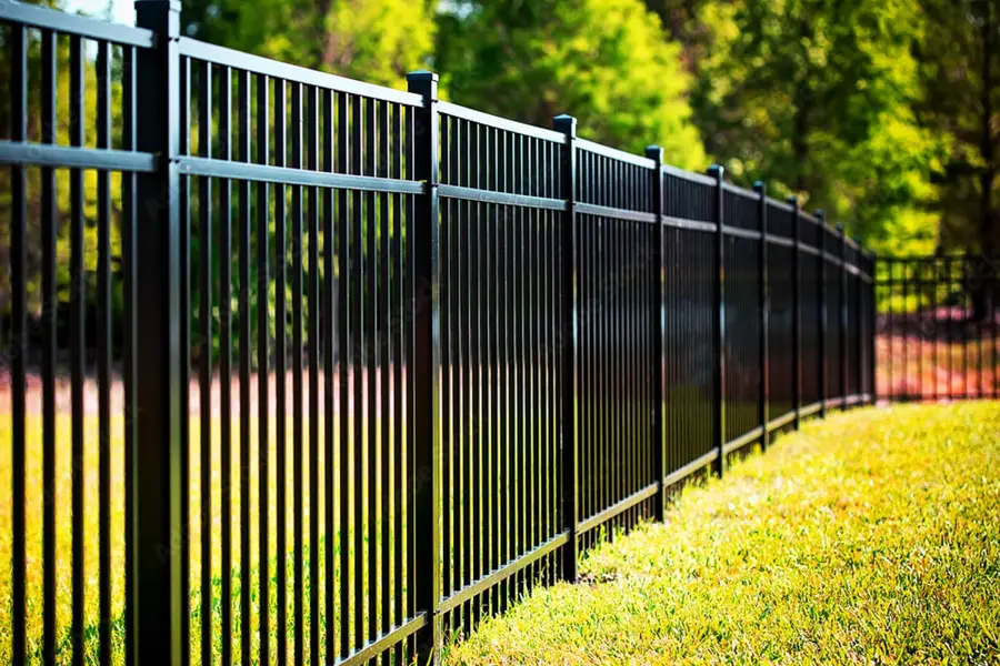 Professional aluminum fence installation by MCM Fence LLC in Tampa Bay